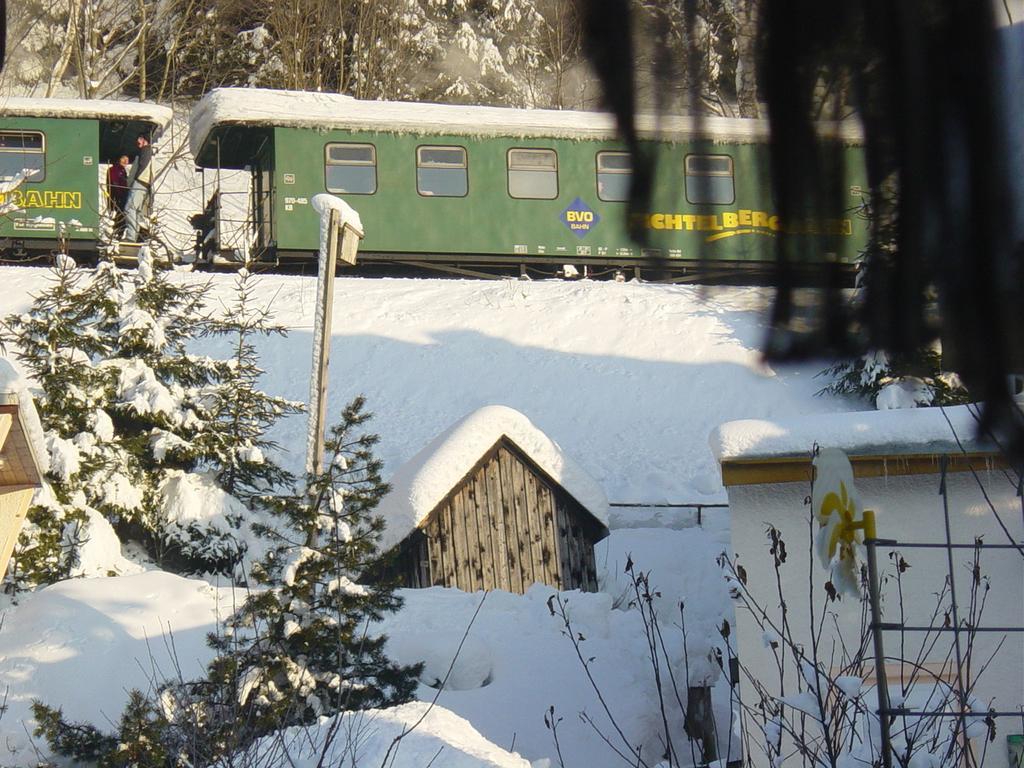 Ferienwohnung Bimmelbahn-Blick Neudorf  Номер фото